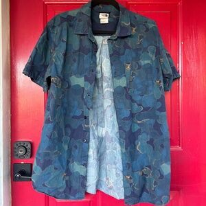 Men's North Face Large Short Sleeve Button Up Shirt